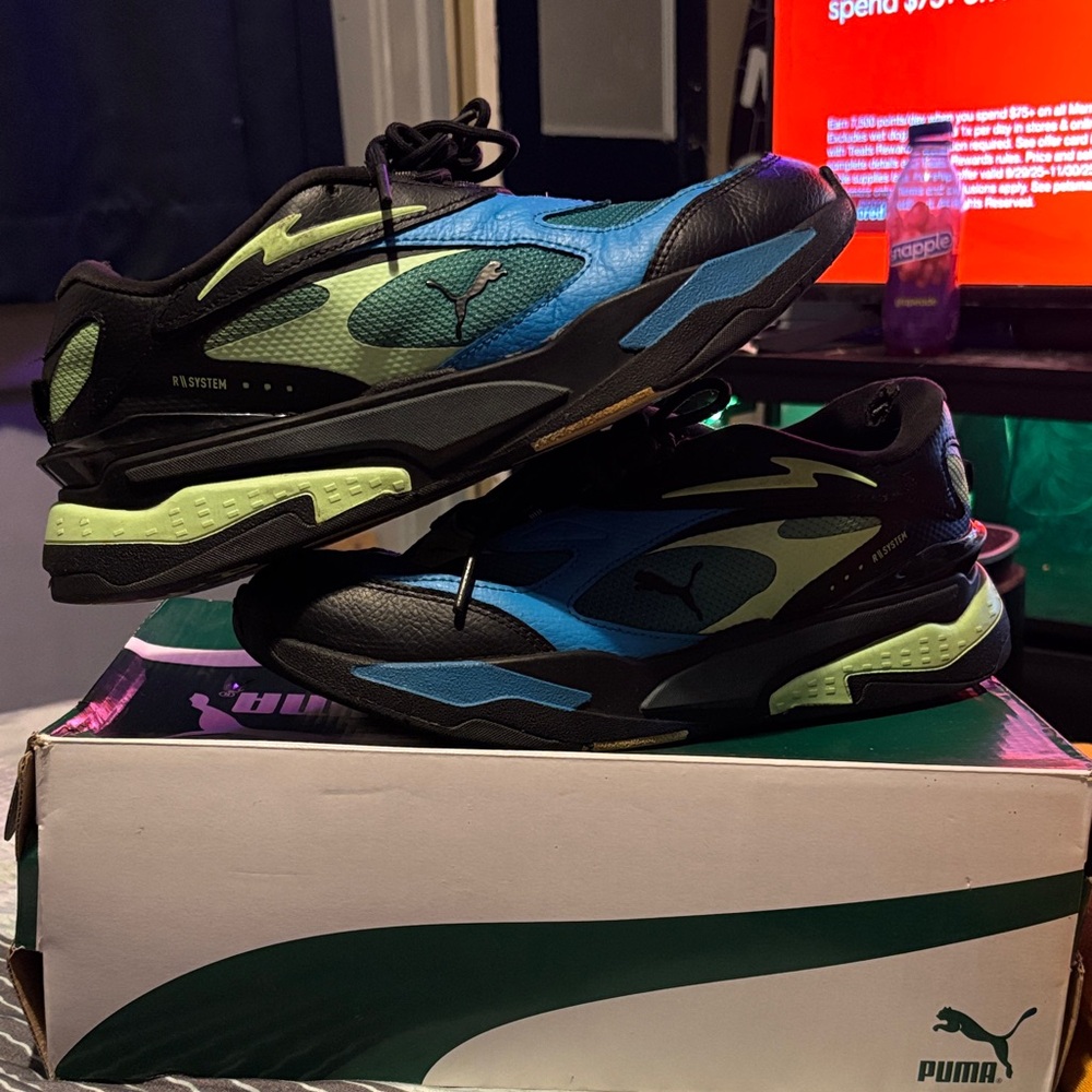 Puma Black and Blue Athletic Shoes
